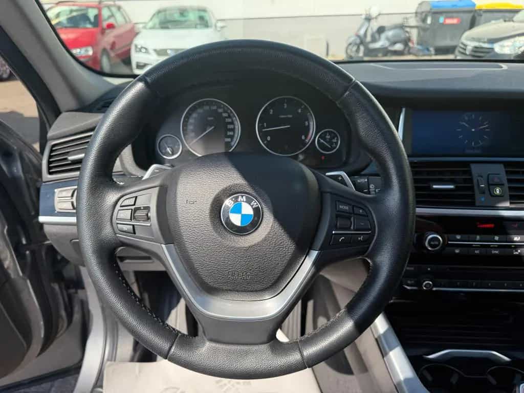 BMW X3 xDrive 35 d AUT/LED/AHK/PANO/KLIMA 02/2017-photo-11