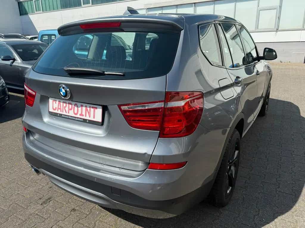 BMW X3 xDrive 35 d AUT/LED/AHK/PANO/KLIMA 02/2017-photo-4