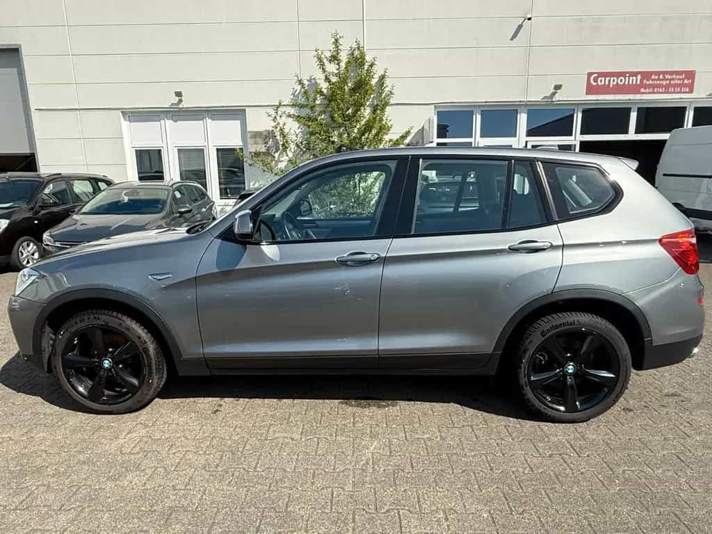 BMW X3 xDrive 35 d AUT/LED/AHK/PANO/KLIMA 02/2017-photo-7