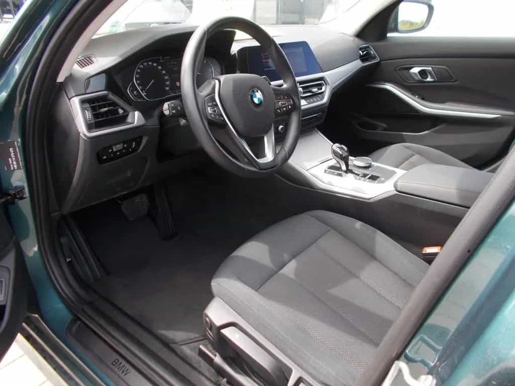 BMW 320 d Touring Navi*LED*SH*Tempom.*Keyless 12/2020-photo-9