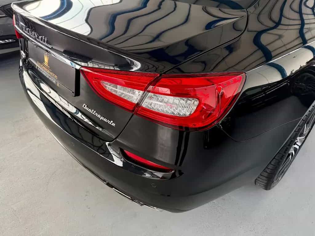 Maserati Quattroporte 3.8 V8 GTS Automatik*Sehr Gepflegt* 07/2014-photo-29