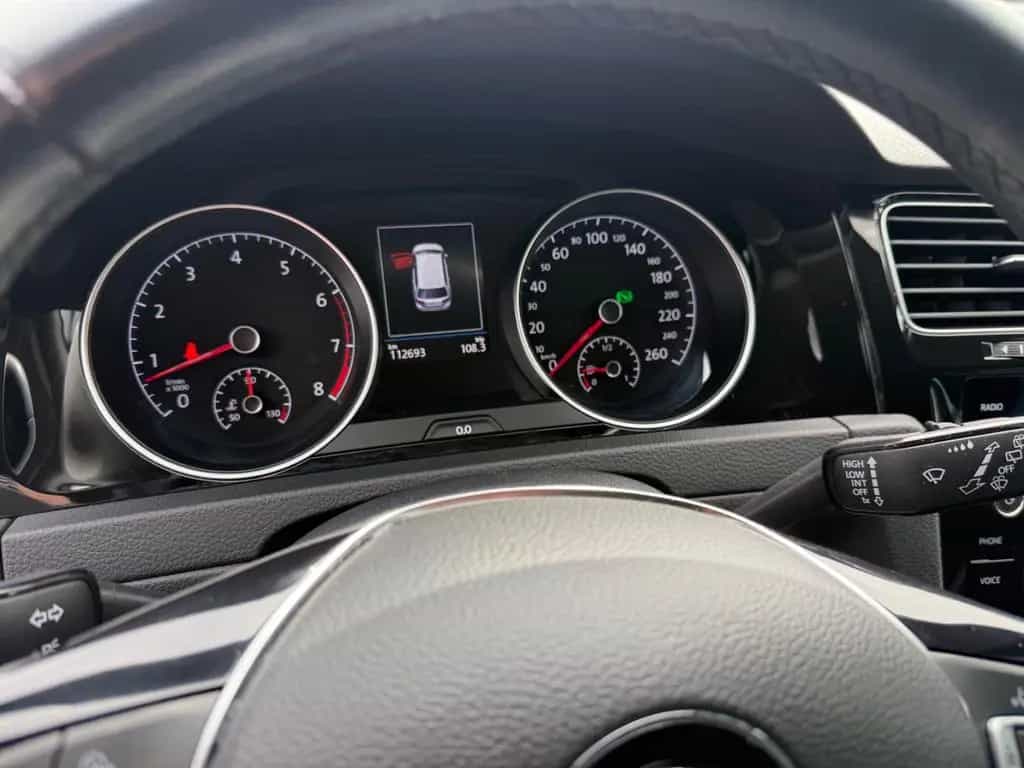 Volkswagen Golf VII V Highline R-Line*ACC*CAM*PDC*SHZ*AHK* 07/2020-photo-10