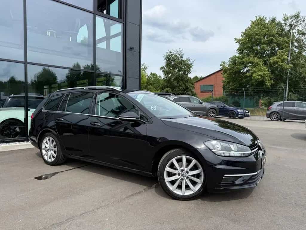 Volkswagen Golf VII V Highline R-Line*ACC*CAM*PDC*SHZ*AHK* 07/2020-photo-29
