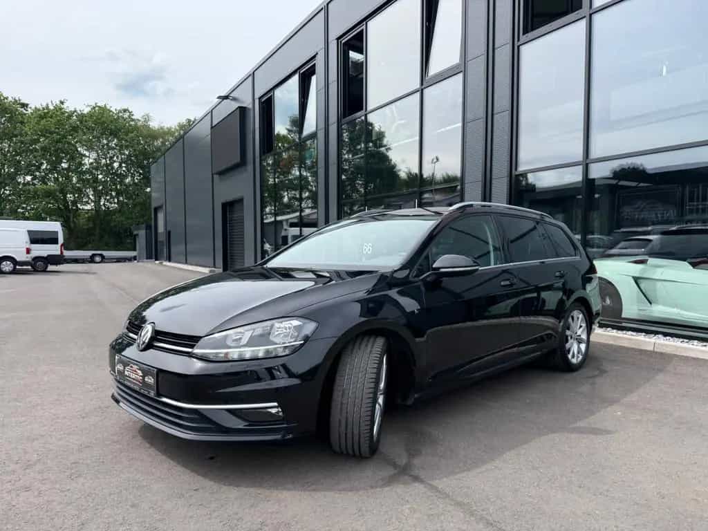 Volkswagen Golf VII V Highline R-Line*ACC*CAM*PDC*SHZ*AHK* 07/2020-photo-30