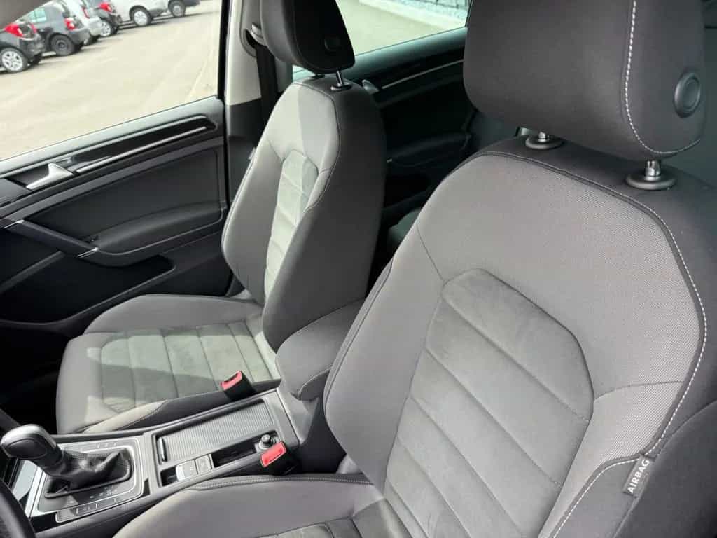 Volkswagen Golf VII V Highline R-Line*ACC*CAM*PDC*SHZ*AHK* 07/2020-photo-7