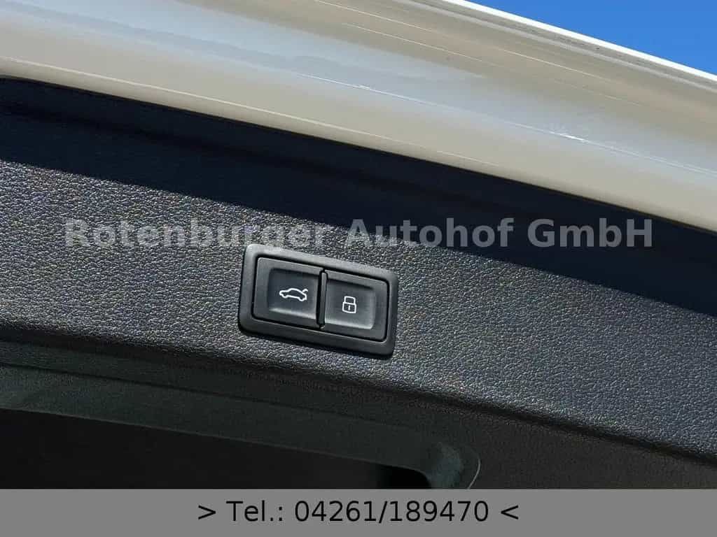 Audi A4 Avant 2.0 TDI*SPORT*VIRTUAL*NAVI*LED*TÜV NEU 07/2018-photo-6