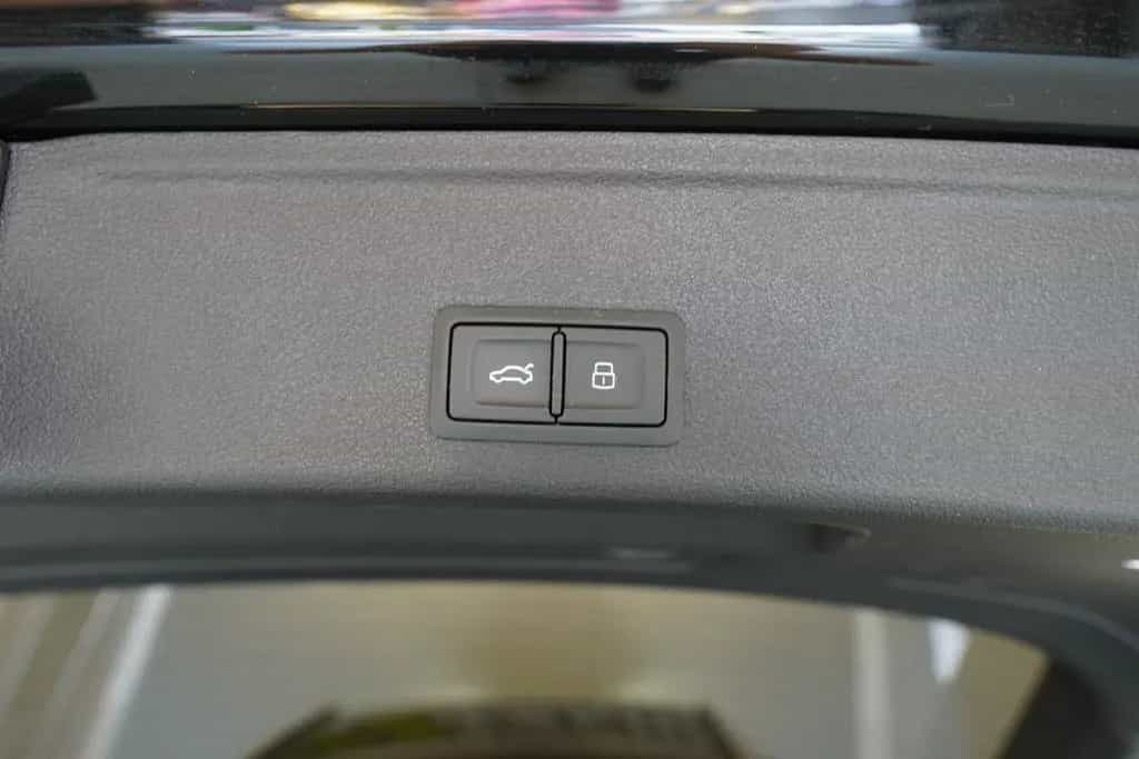 Audi A4 Avant 35 TDI S-tr. "S line" LED*VIRTUAL*AC 02/2019-photo-17