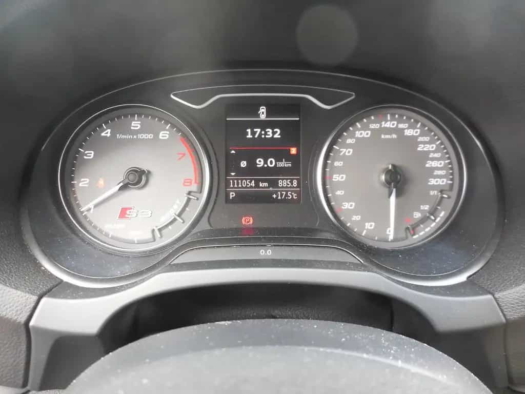 Audi S3 Lim. 2.0 TFSI quattro 02/2016-photo-14