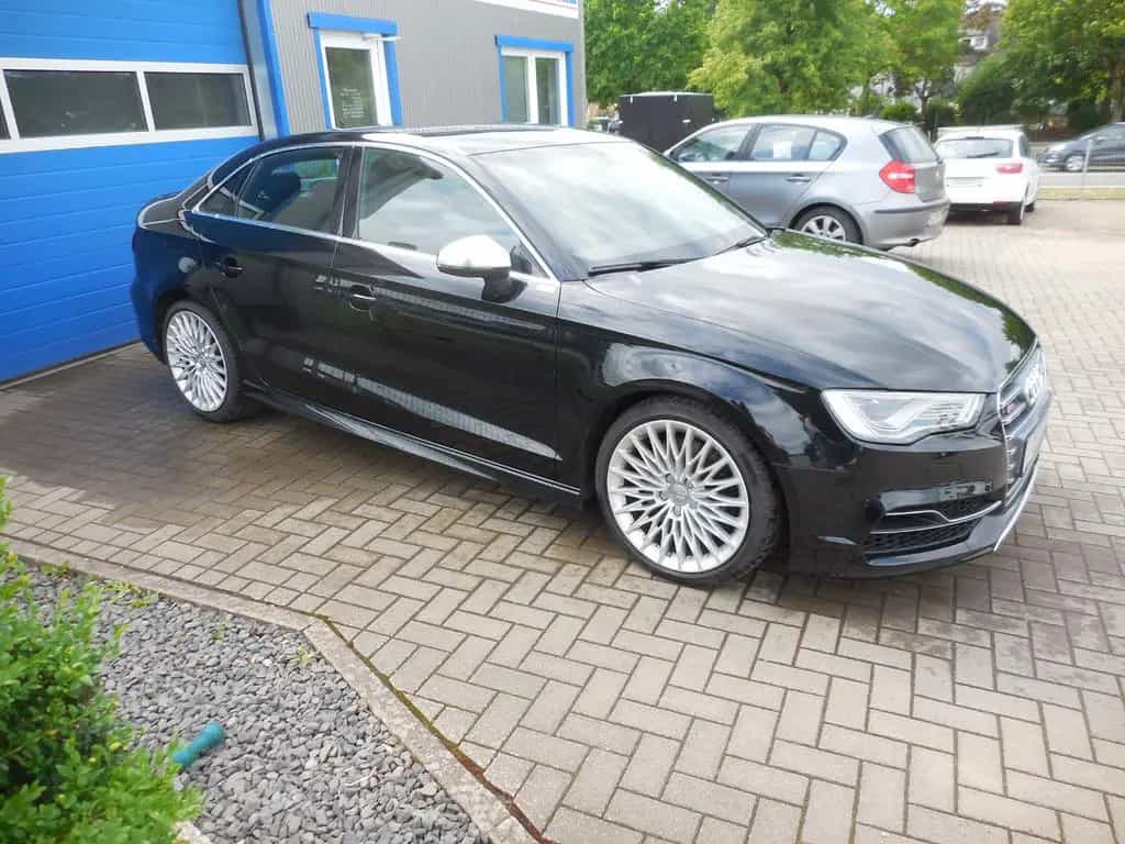 Audi S3 Lim. 2.0 TFSI quattro 02/2016-photo-5
