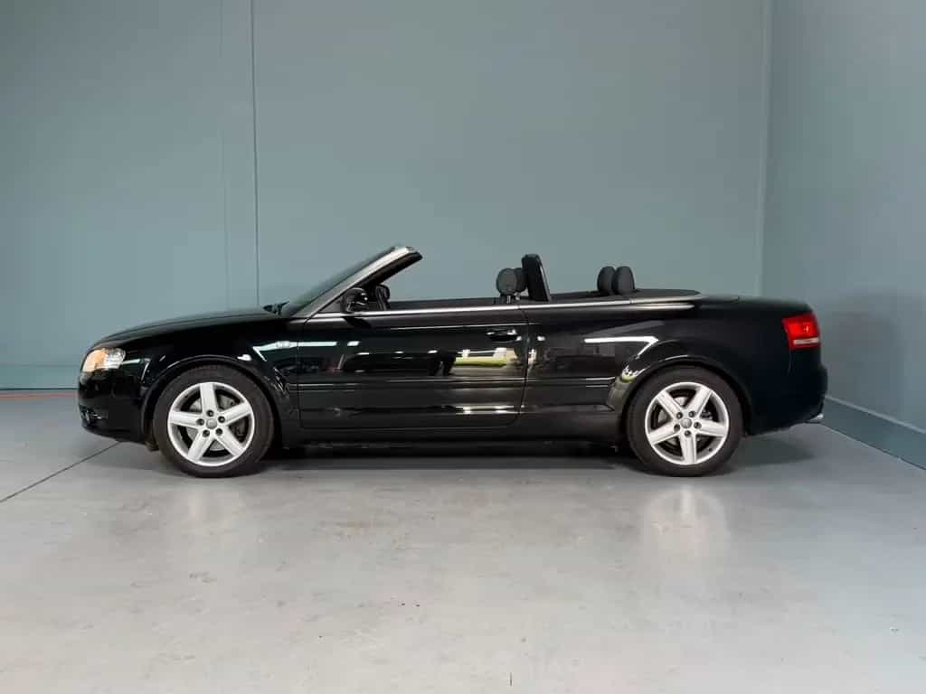 Audi A4 Cabriolet 2.0 TFSI, 1.Hd, Scheckheft voll 10/2006-photo-1