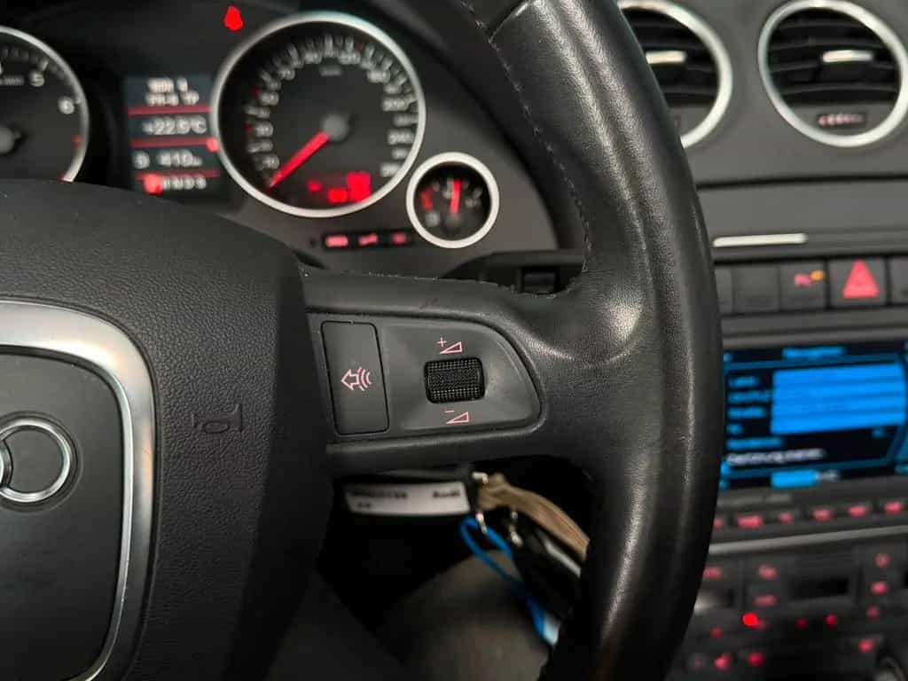 Audi A4 Cabriolet 2.0 TFSI, 1.Hd, Scheckheft voll 10/2006-photo-19