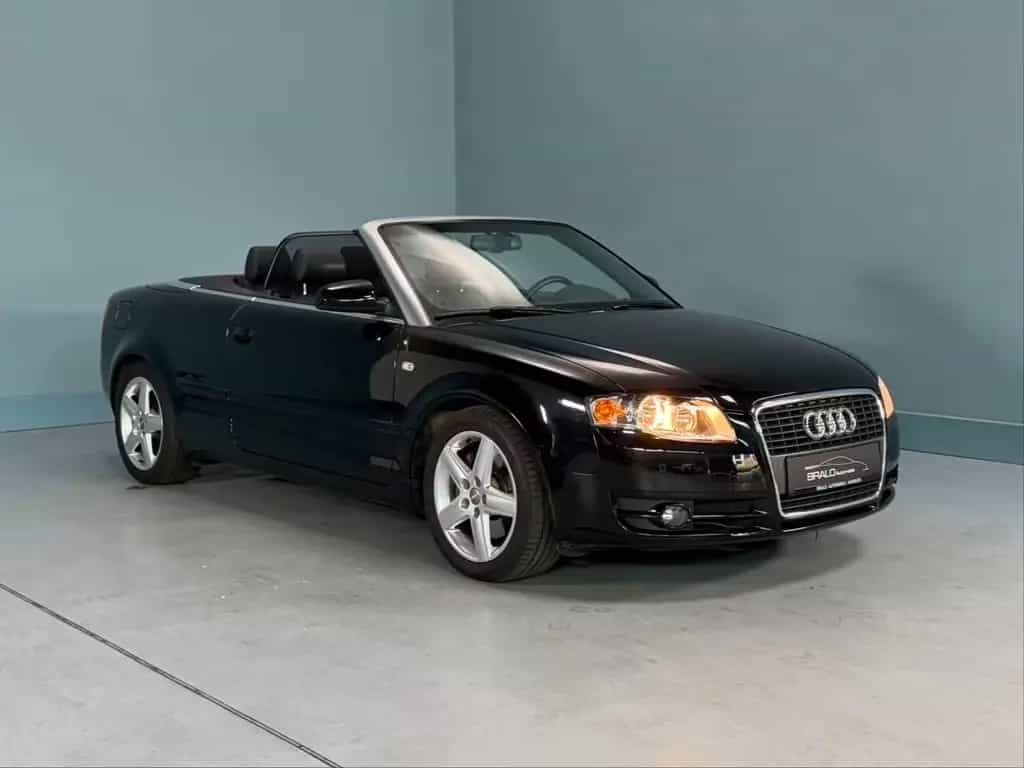 Audi A4 Cabriolet 2.0 TFSI, 1.Hd, Scheckheft voll 10/2006-photo-2
