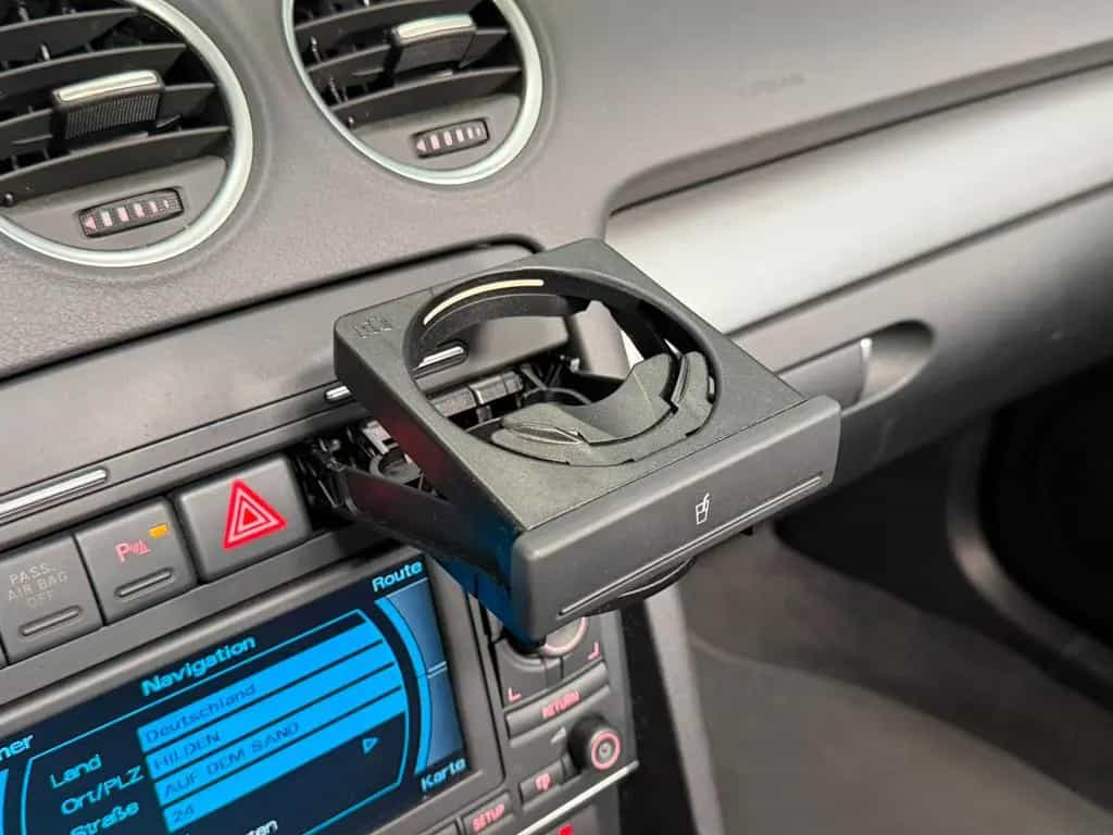 Audi A4 Cabriolet 2.0 TFSI, 1.Hd, Scheckheft voll 10/2006-photo-24