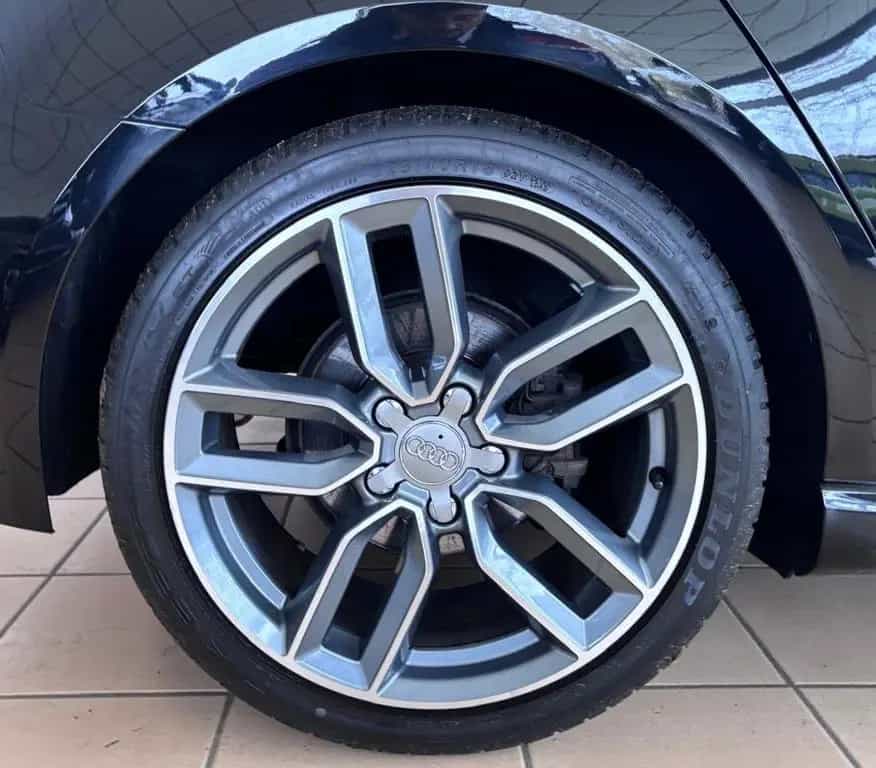 Audi A3 2.0 TDI S-Line  LED Virtual AHK Navi DSP 8 Fa 07/2019-photo-17