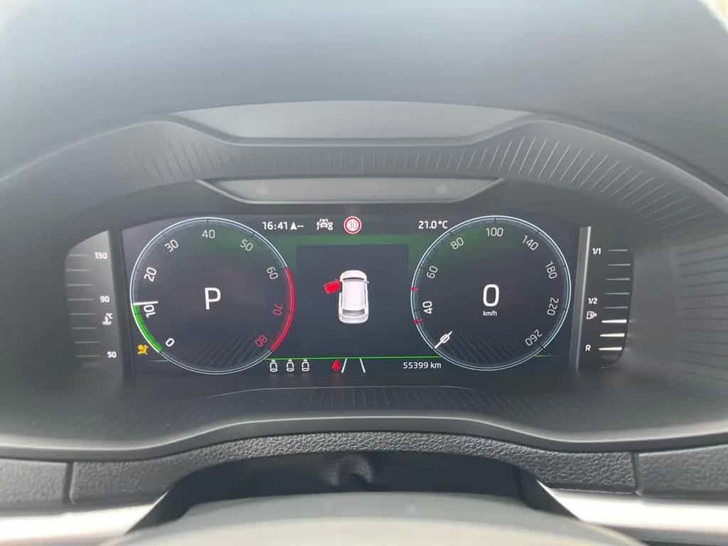 Skoda Karoq Tour 1.5 TSI DSG Standheizung 03/2023-photo-11