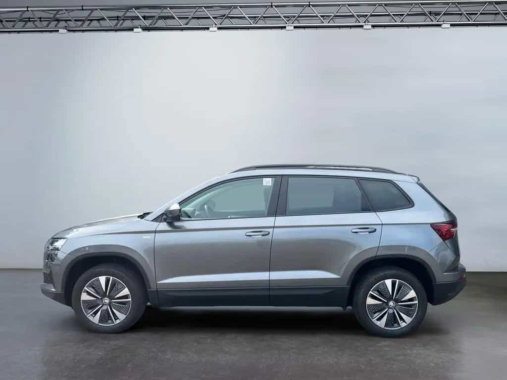 Skoda Karoq Tour 1.5 TSI DSG Standheizung 03/2023-photo-2