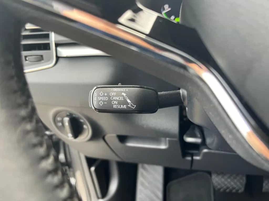 Skoda Karoq Tour 1.5 TSI DSG Standheizung 03/2023-photo-22