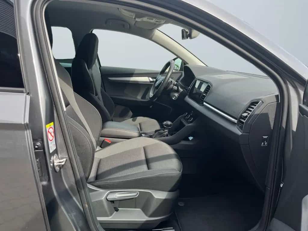 Skoda Karoq Tour 1.5 TSI DSG Standheizung 03/2023-photo-9
