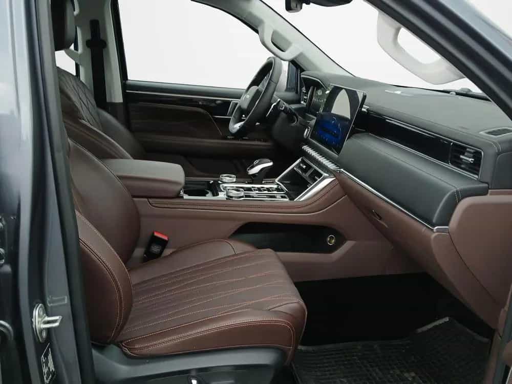 Foton 4 08/2025-photo-17