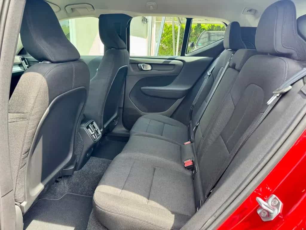 Volvo XC40 T3 Momentum Pro 12/2019-photo-8
