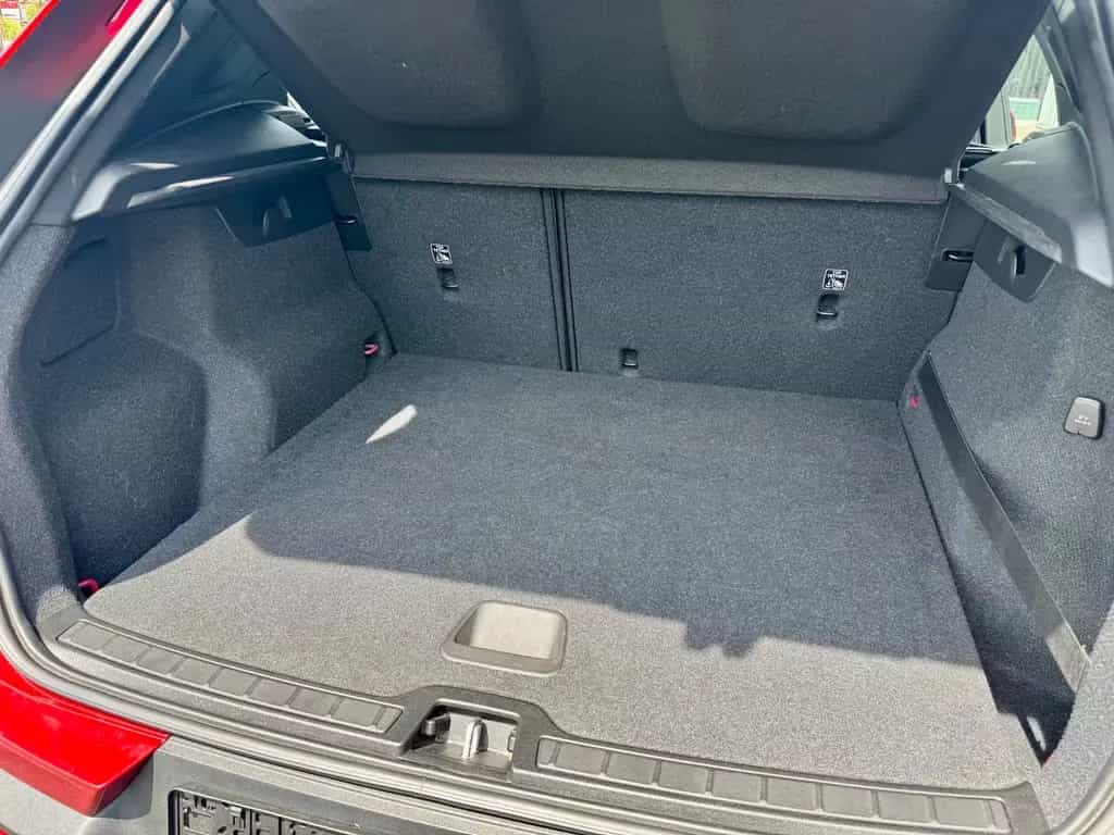 Volvo XC40 T3 Momentum Pro 12/2019-photo-9