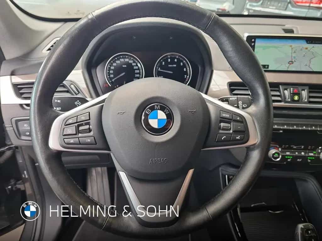BMW X1 sDrive20i xLine LED RFK Navi ACC Shz. uvm. 02/2020-photo-16