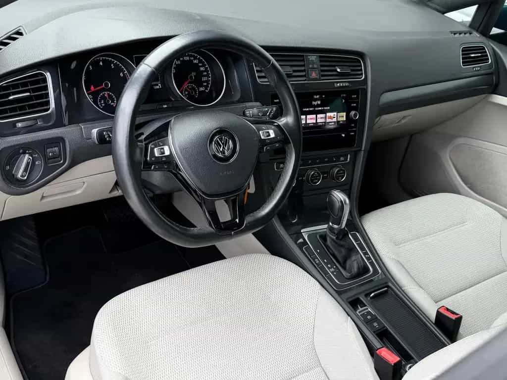 Volkswagen Golf VII Lim. DSG Sitzheizung Einparkhilfe 1Hand 03/2017-photo-20