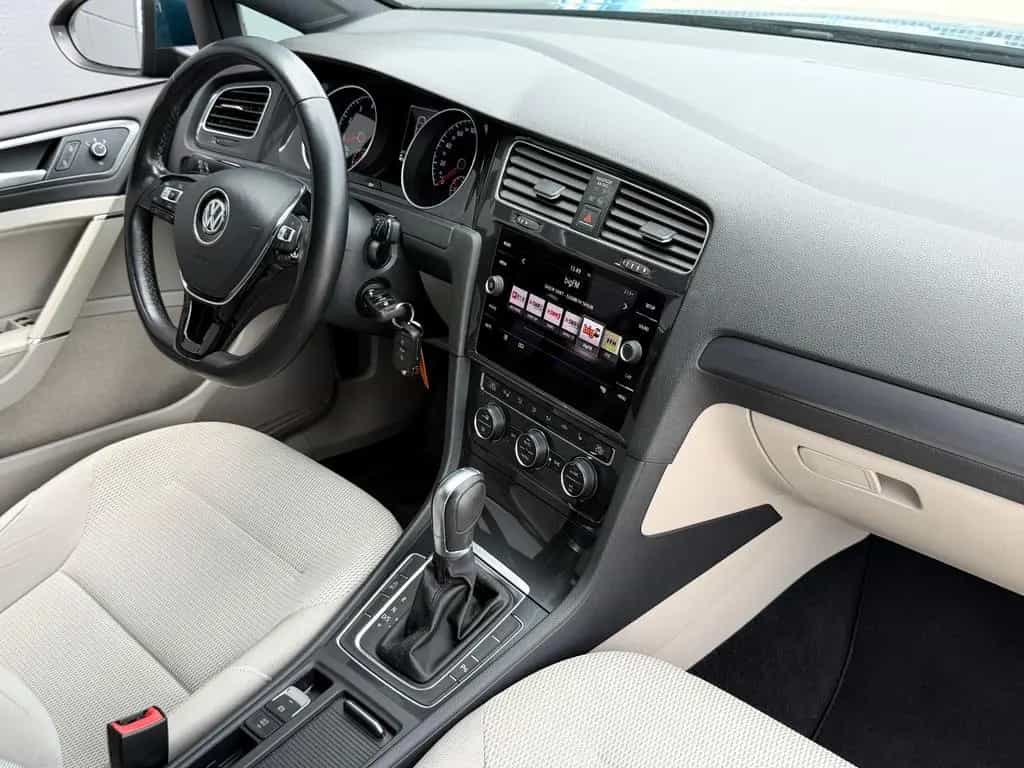 Volkswagen Golf VII Lim. DSG Sitzheizung Einparkhilfe 1Hand 03/2017-photo-35
