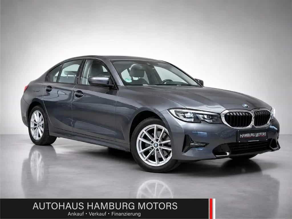 BMW 320 i xDrive Limousine Steptronic SportLine 184PS 09/2019-photo-0