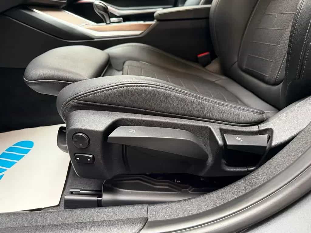 BMW 320 i xDrive Limousine Steptronic SportLine 184PS 09/2019-photo-8