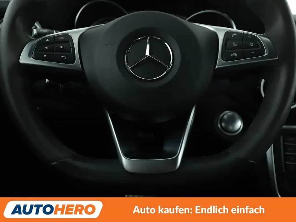 Mercedes-Benz CLA 220 CLA-Klasse CLA 220 4Matic AMG Line Aut.*NAVI*LED 05/2018-photo-18