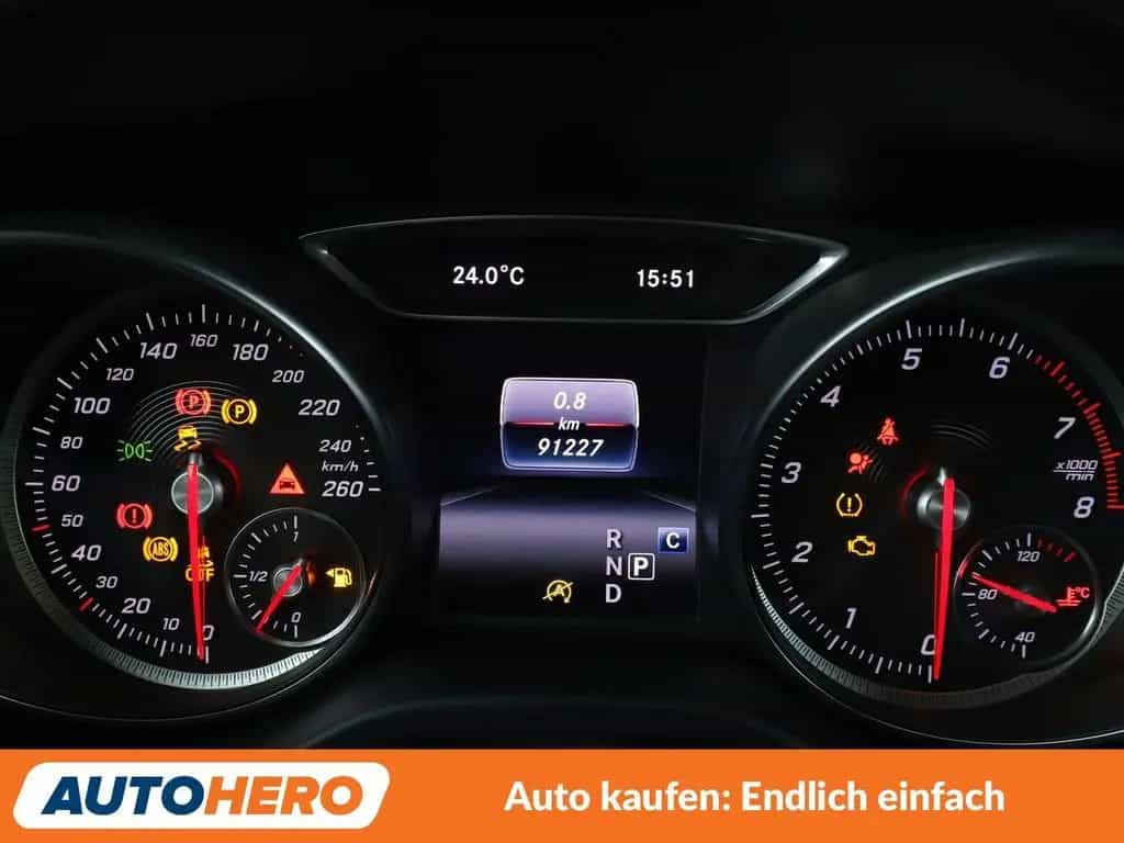 Mercedes-Benz CLA 220 CLA-Klasse CLA 220 4Matic AMG Line Aut.*NAVI*LED 05/2018-photo-19