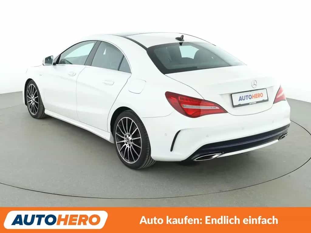 Mercedes-Benz CLA 220 CLA-Klasse CLA 220 4Matic AMG Line Aut.*NAVI*LED 05/2018-photo-3