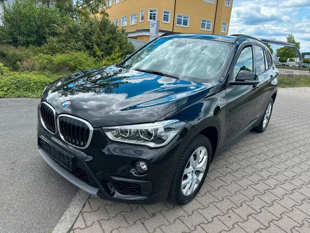 BMW X1 xDrive 20 i Advantage 12/2016-photo-0