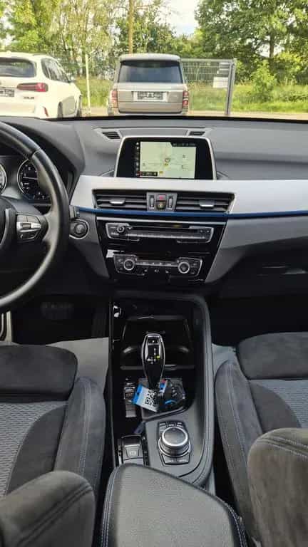BMW X1 sDrive 20i M Sport/NAVI/HIFI/AHK/LED 08/2019-photo-14