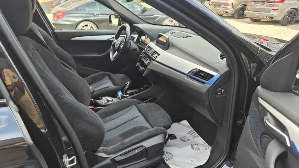 BMW X1 sDrive 20i M Sport/NAVI/HIFI/AHK/LED 08/2019-photo-20