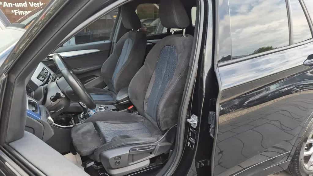 BMW X1 sDrive 20i M Sport/NAVI/HIFI/AHK/LED 08/2019-photo-24