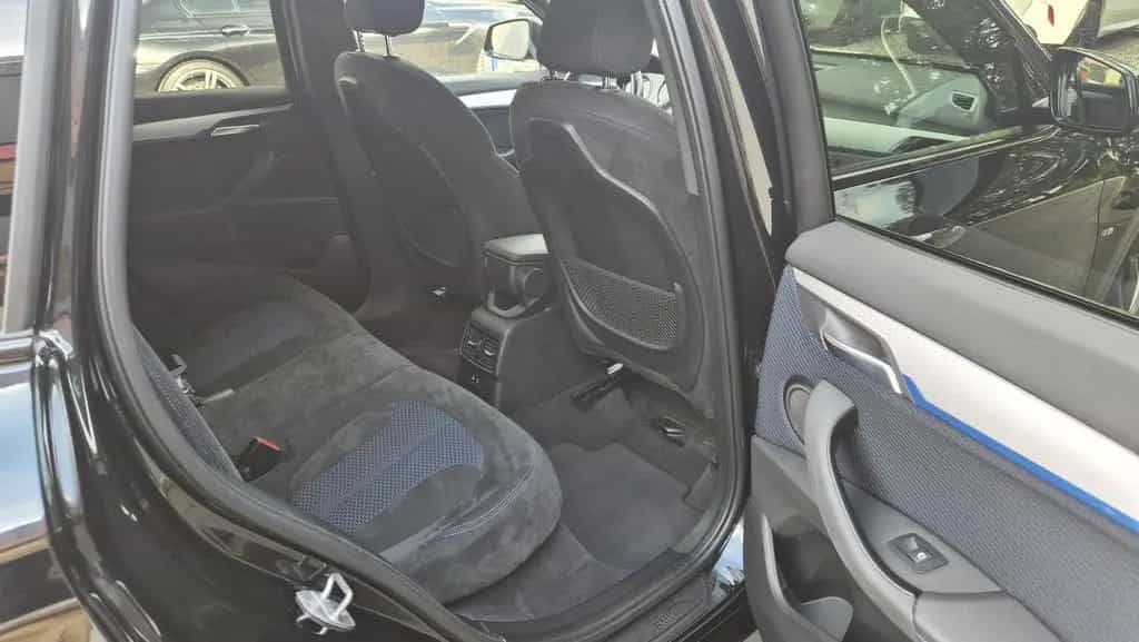 BMW X1 sDrive 20i M Sport/NAVI/HIFI/AHK/LED 08/2019-photo-30