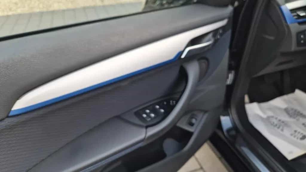 BMW X1 sDrive 20i M Sport/NAVI/HIFI/AHK/LED 08/2019-photo-33