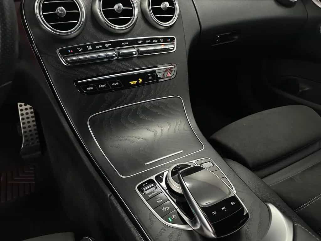 Mercedes-Benz C 300 d AMG Kamera Multibeam COMAND Widescreen 01/2020-photo-20