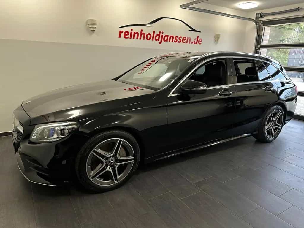 Mercedes-Benz C 300 d AMG Kamera Multibeam COMAND Widescreen 01/2020-photo-3