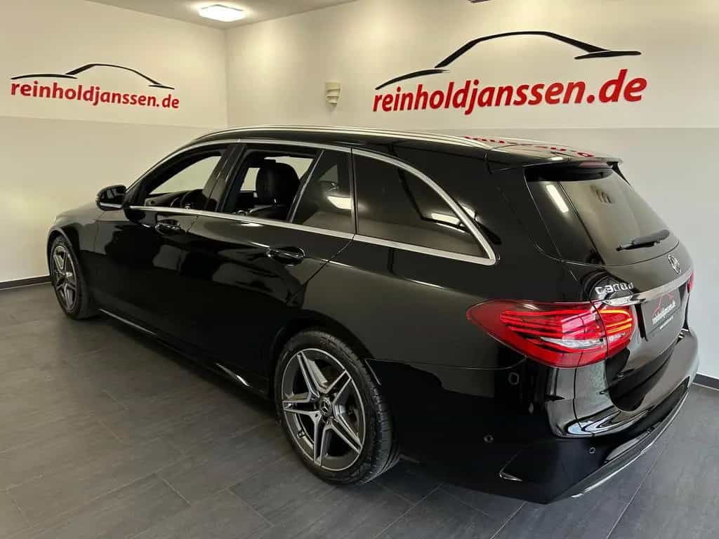 Mercedes-Benz C 300 d AMG Kamera Multibeam COMAND Widescreen 01/2020-photo-4