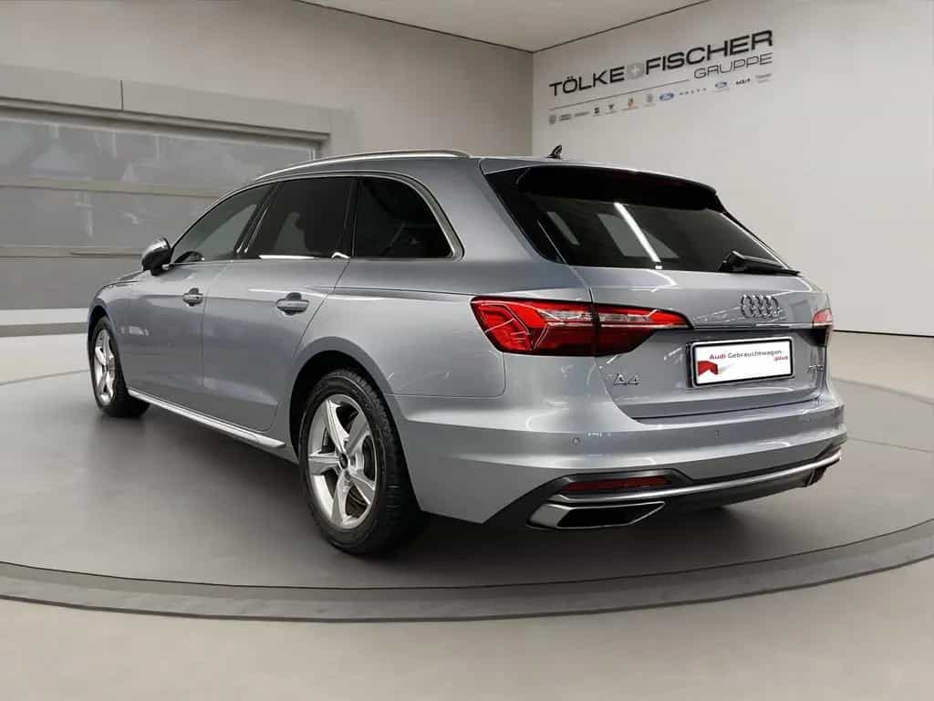 Audi A4 35 2.0 TDI Avant advanced ACC AHK AUT Navi LM 02/2023-photo-3