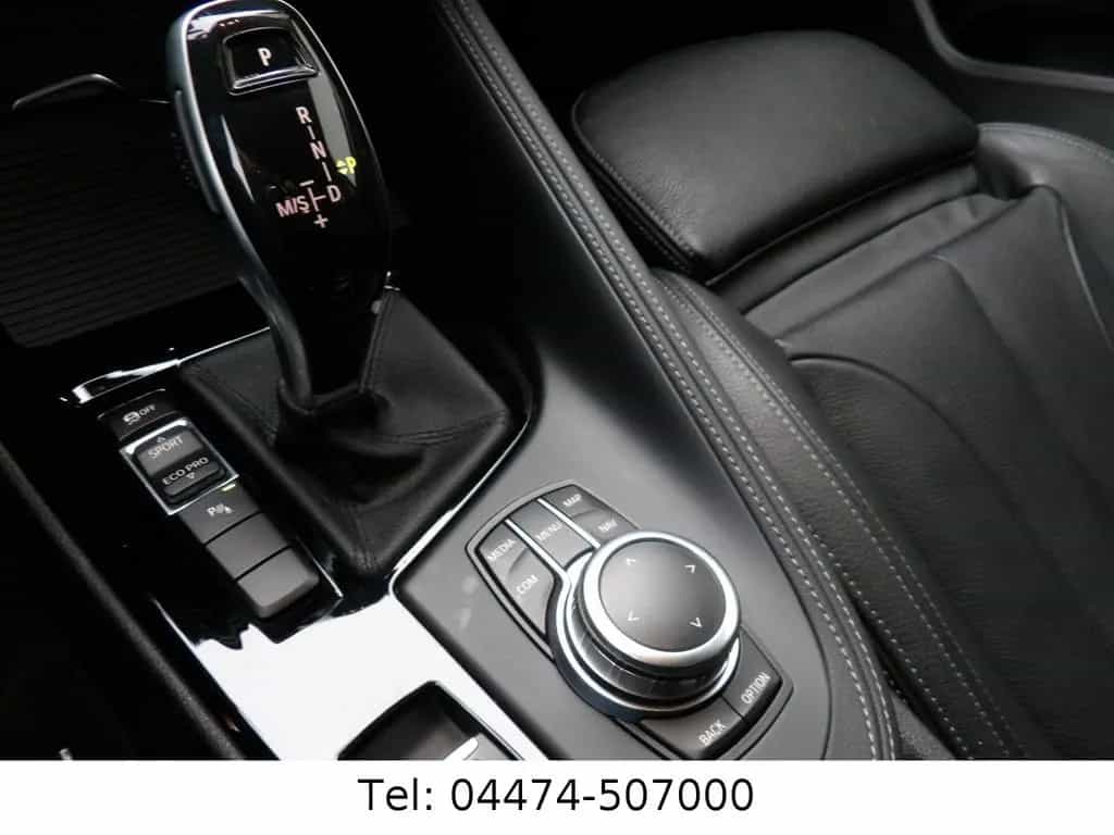 BMW X2 sDrive 20i Leder Navi Sizhg PDC 1.Hand! 08/2018-photo-18