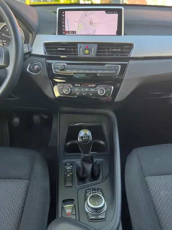 BMW X1 sDrive 18 d Advantage AHK, LED, Panoramadach 01/2021-photo-20