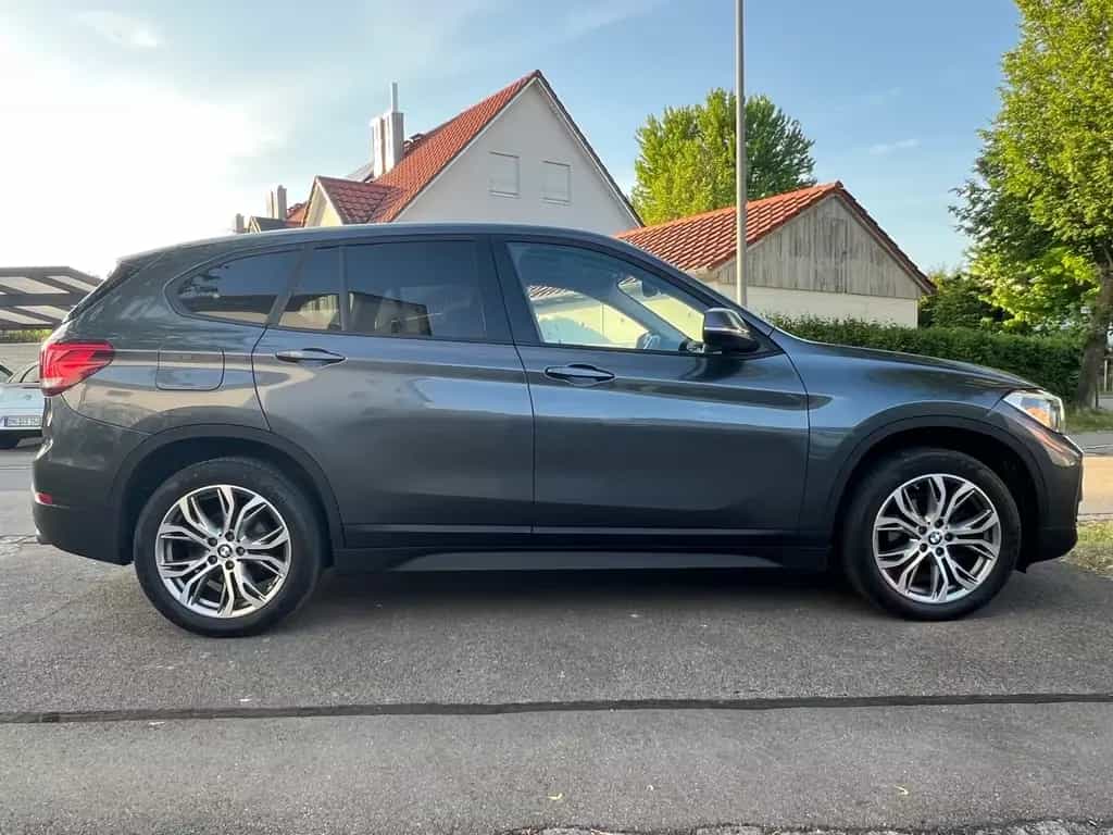 BMW X1 sDrive 18 d Advantage AHK, LED, Panoramadach 01/2021-photo-5