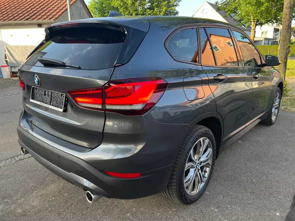 BMW X1 sDrive 18 d Advantage AHK, LED, Panoramadach 01/2021-photo-6