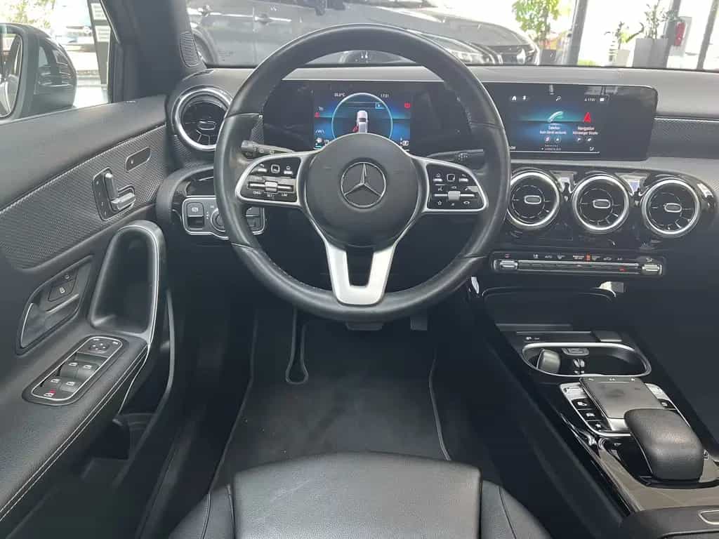 Mercedes-Benz A 200 A A 200 Aut Progressive Pano Navi Massage LED 08/2019-photo-10