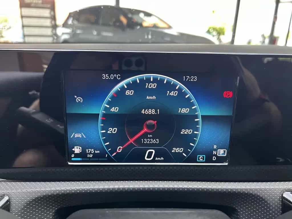 Mercedes-Benz A 200 A A 200 Aut Progressive Pano Navi Massage LED 08/2019-photo-11