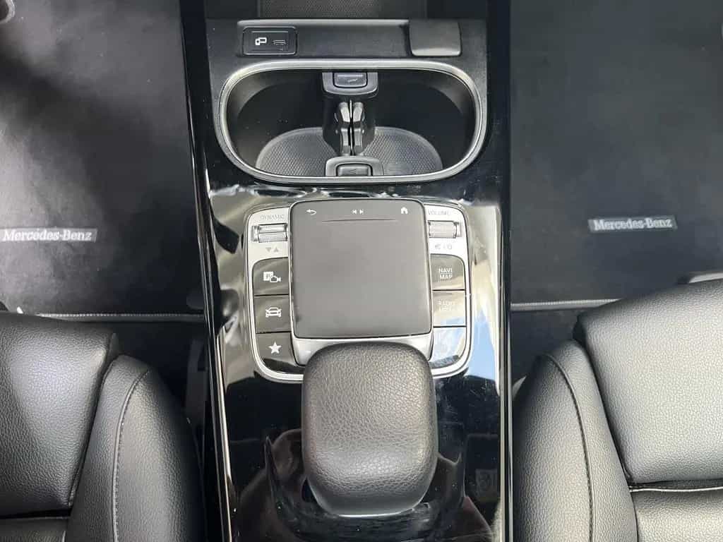 Mercedes-Benz A 200 A A 200 Aut Progressive Pano Navi Massage LED 08/2019-photo-26